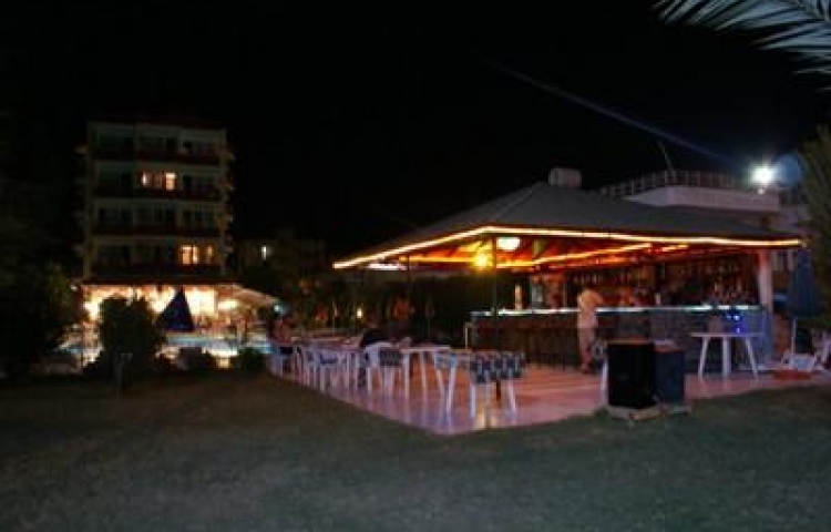 HAPPY DREAMS BEACH HOTEL