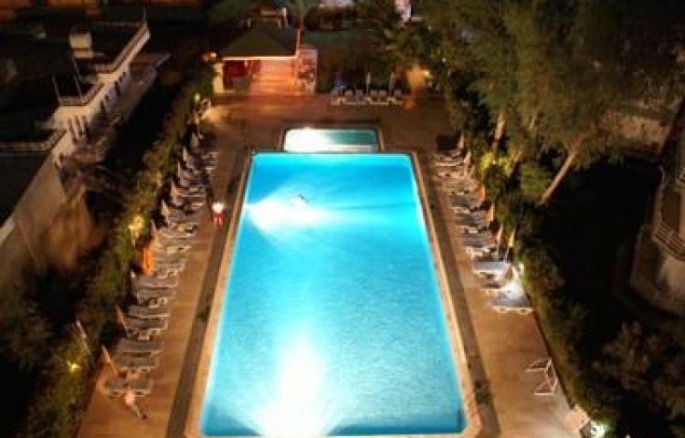 HAPPY DREAMS BEACH HOTEL