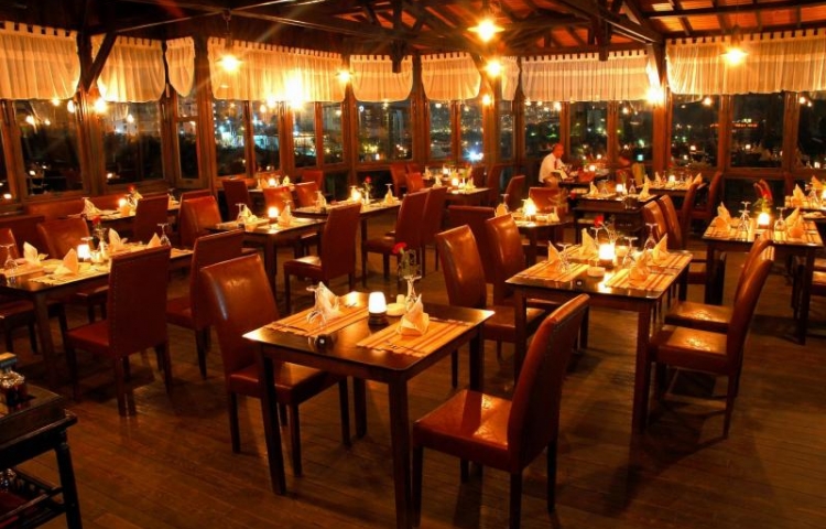 KORUMAR  DELUXE HOTEL