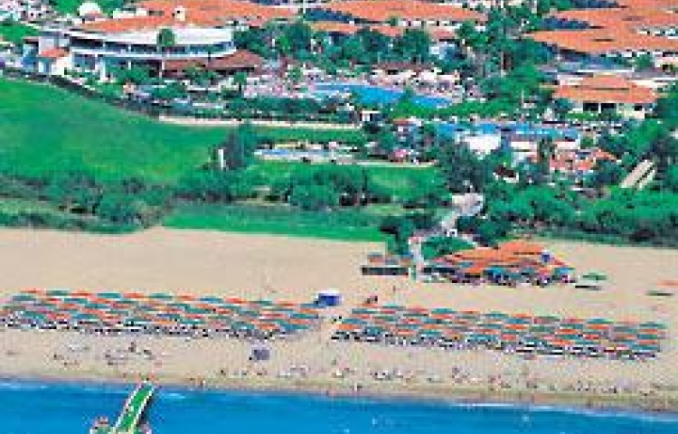 MAJESTY PALM BEACH HOTEL
