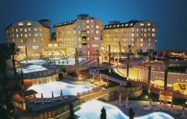 NOVUM GARDEN HOTEL