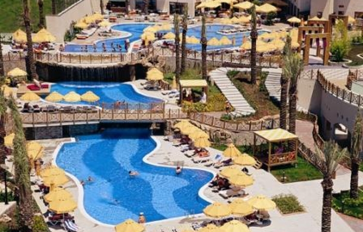 NOVUM GARDEN HOTEL