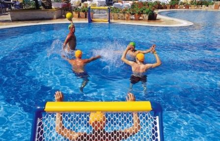 NOVUM GARDEN HOTEL