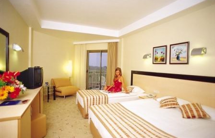 NOVUM GARDEN HOTEL