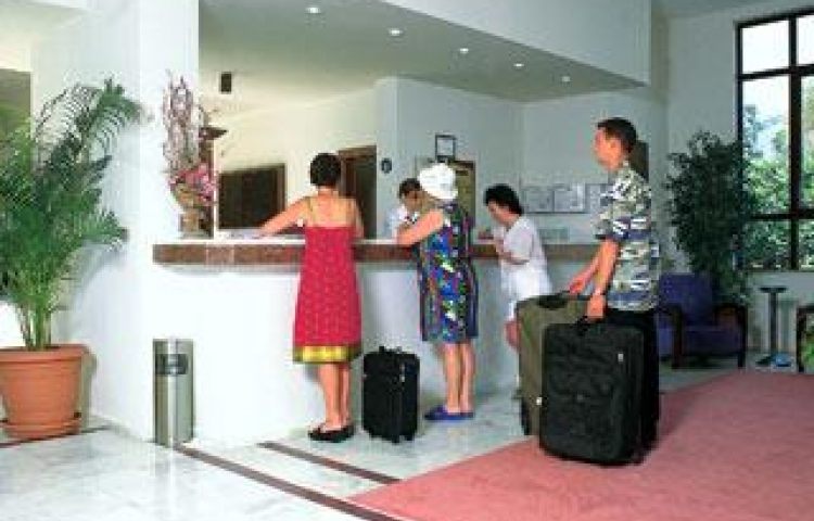 FORTUNA BEACH HOTEL