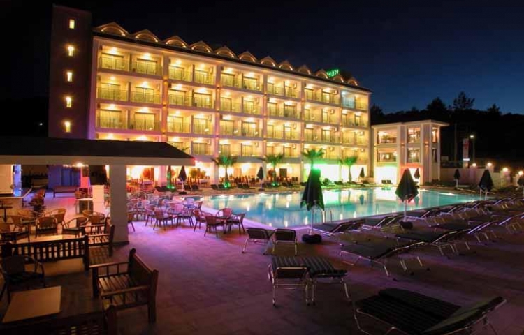 ROYAL GARDEN HOTEL